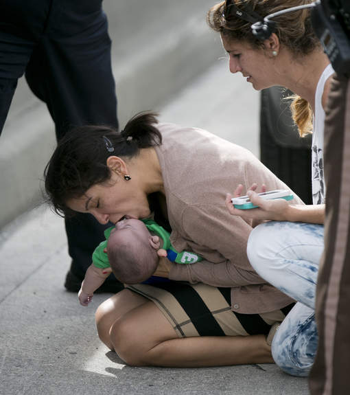 Etats-unis: L'incroyable sauvetage d'un bébé au bord d'une autoroute