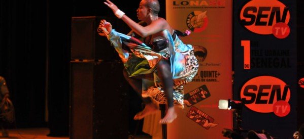 Anniversaire de Titi : Ndèye Gueye dans les airs