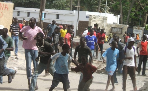 Violents affrontements entre partisans de Guirassy et du député Mamadou Hadj Cissé : Une dizaine de blessés, vingt personnes convoquées à la Gendarmerie