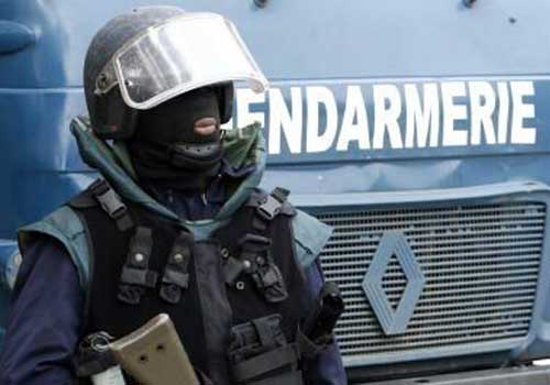 Deux gendarmes arrêtés pour détention de drogue