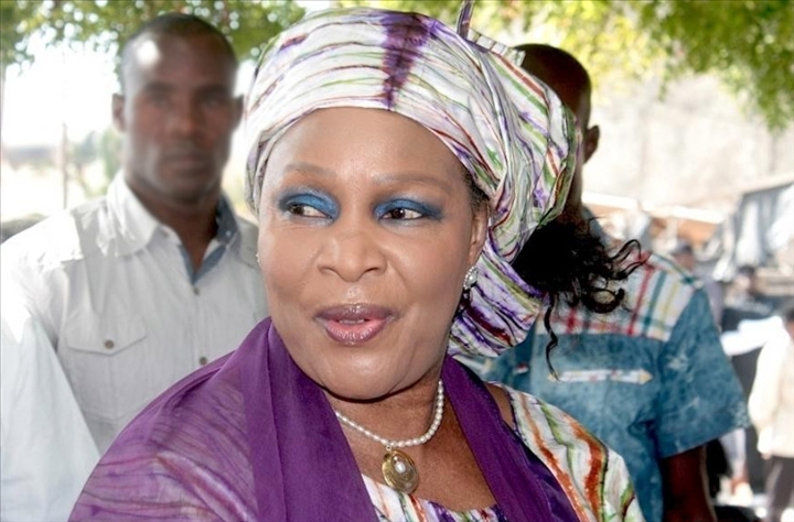 Incarcération prolongée: Aida Ndiongue disjointe et mouille le défunt ministre Salif Ba