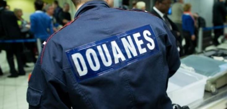 Trafic de cocaïne : le douanier «Bocar» arrêté à l’aéroport Charles de Gaulle