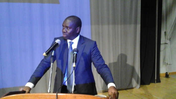 Me Oumar Youm, Ministre de la Gouvernance locale et porte-parole du Gouvernement : "S'il est réélu en 2107, Macky Sall se limitera aux deux mandats comme il l'a toujours dit (...) Organiser une marche dans le contexte actuel (...)"