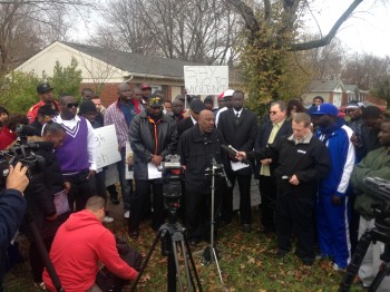 La communauté noire résidant à Louisville Kentucky proteste contre l’assassinat tragique de Pape Thiam