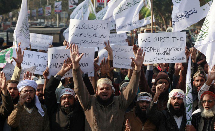 Pakistan: émeute violente anti-Charlie Hebdo