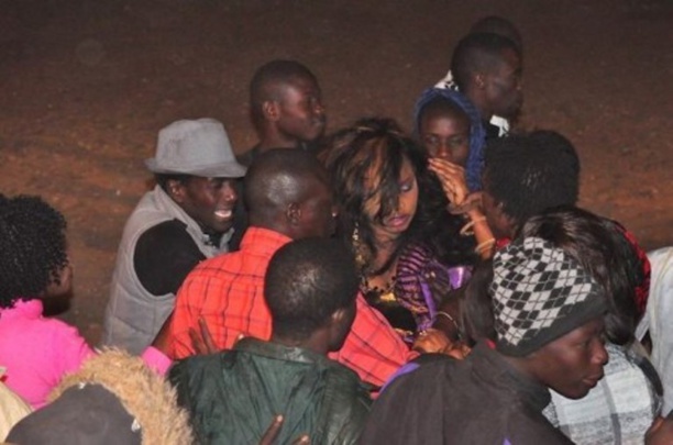 PHOTOS- Mbathio Ndiaye se bagarre en boîte et se fait expulser …