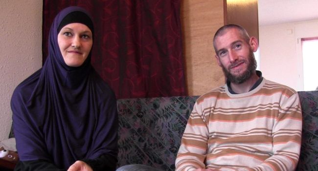 Virginie et Benoit, un couple converti à l'Islam: «Qu'on arrête de dire que nous sommes des terroristes»