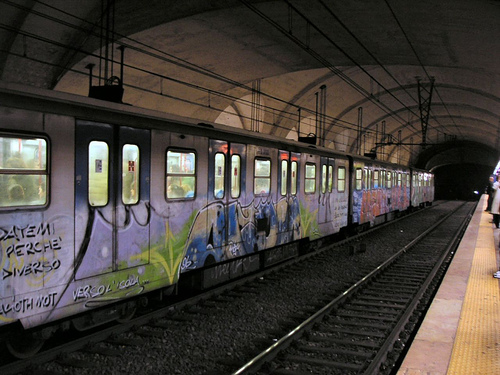 Station métro d'Empoli (Italie):  La valise d'une sénégalaise sème la panique