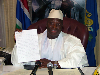 Gambie: Jammeh menace son opposition et accuse l'Occident