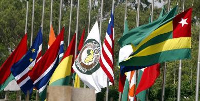 Afrique-Sommet: Ouverture à Dakar du Sommet de la CEDEAO