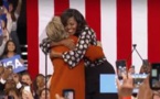 Vidéo: Michelle Obama et Hillary Clinton ensemble sur scène