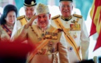 La Malaisie intronise un nouveau roi