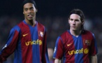 Foot – Barça: Ronaldinho veut apprendre des choses à Messi