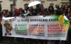 Vidéos-le Président Macky Sall sévèrement hué devant l'Université de Genève hier, mardi