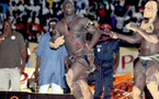 Vainqueur du drapeau Mansour Mbaye : Balla Gaye 2 efface Tyson et fonce sur Yékini