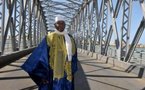 Sénégal: le président Wade célèbre la rénovation du pont Faidherbe