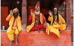 Trois féticheurs hindous au palais