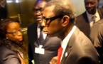 Bagarre évitée !! Regardez l’altercation entre Youssou Ndour et un garde du corps du Président Macky Sall à Paris (Maj)