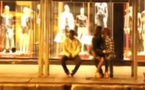 (Vidéo) Caméra cachée à mourir de rire : un tireur d’élite à l’arrêt du bus… Regardez