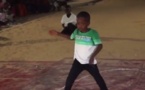 Vidéo: l’extraordinaire danse des fils de Pape Moussa… Regardez