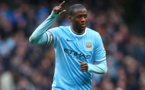 Maintenant, Yaya Touré veut rester à Manchester City "aussi longtemps que possible"...