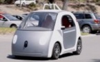 Google présente sa première voiture…sans pédale ni volant