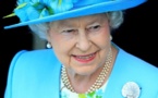 Elizabeth II débarque à l'Elysée : un dîner royal déjà sur le feu