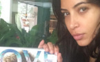 Kim Kardashian sans maquillage pour soutenir sa soeur