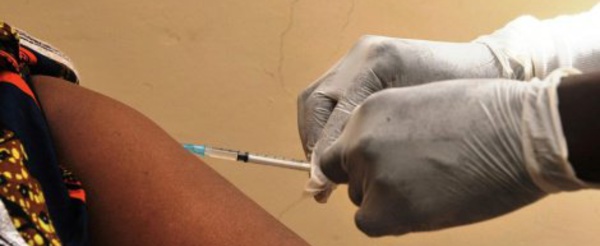Ebola : l'OMS annonce un vaccin avec une efficacité «jusqu'à 100%»